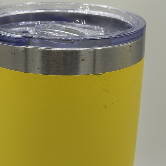 Zak! yellow water bottle that fits in car cupholder - Picture 7 of 7